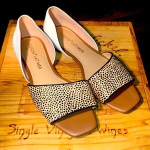 Woman’s Cow Hair & Sheep Leather Open Toe Flats Leopard/Cheetah Print & White 9M